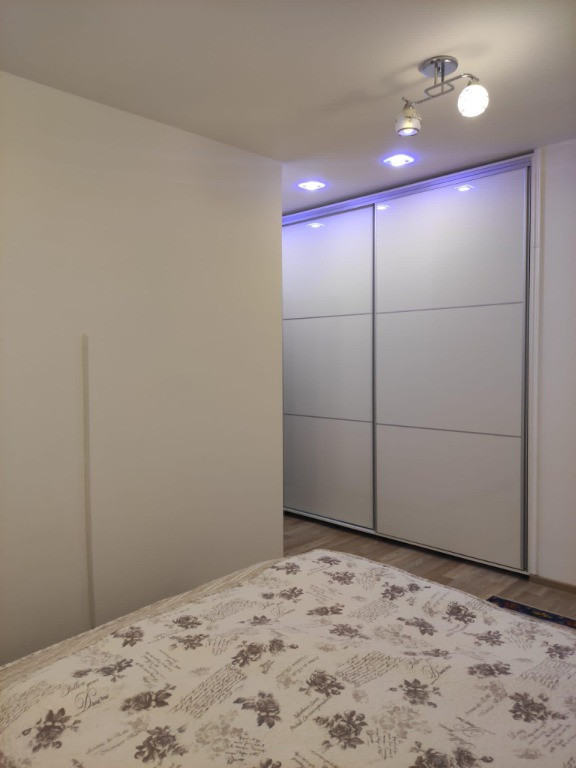 Apartament 3 camere Isaran-Tractorul