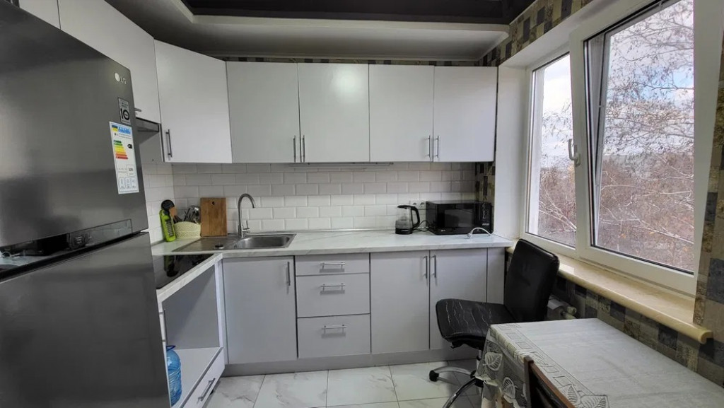 2 Camere zona Mihai Bravu