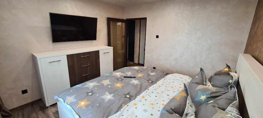 Inchiriez apartament 3cam in regim de 2 cam,dotat,utilat,lux,Plantelor