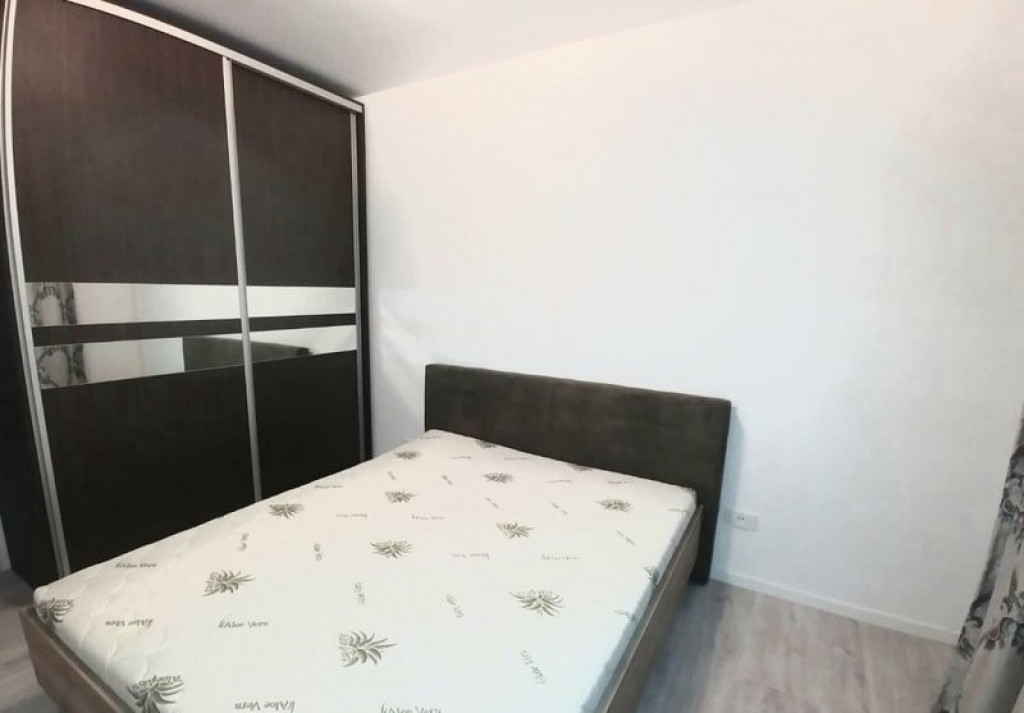 Garsoniera zona Mihai Bravu