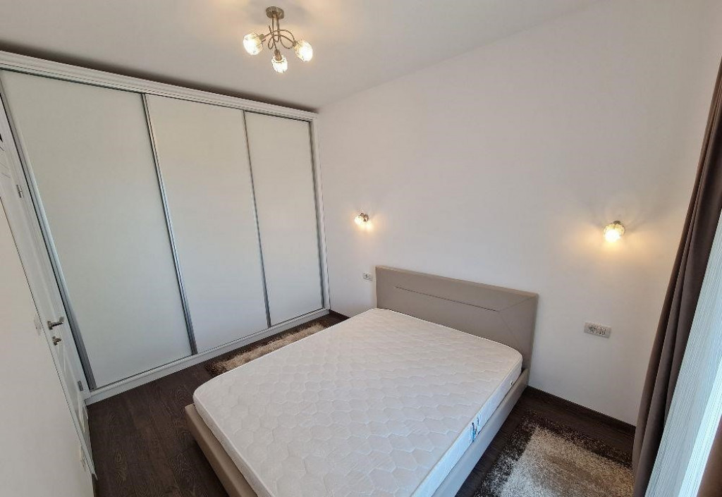 2 camere - Calea Calarasilor