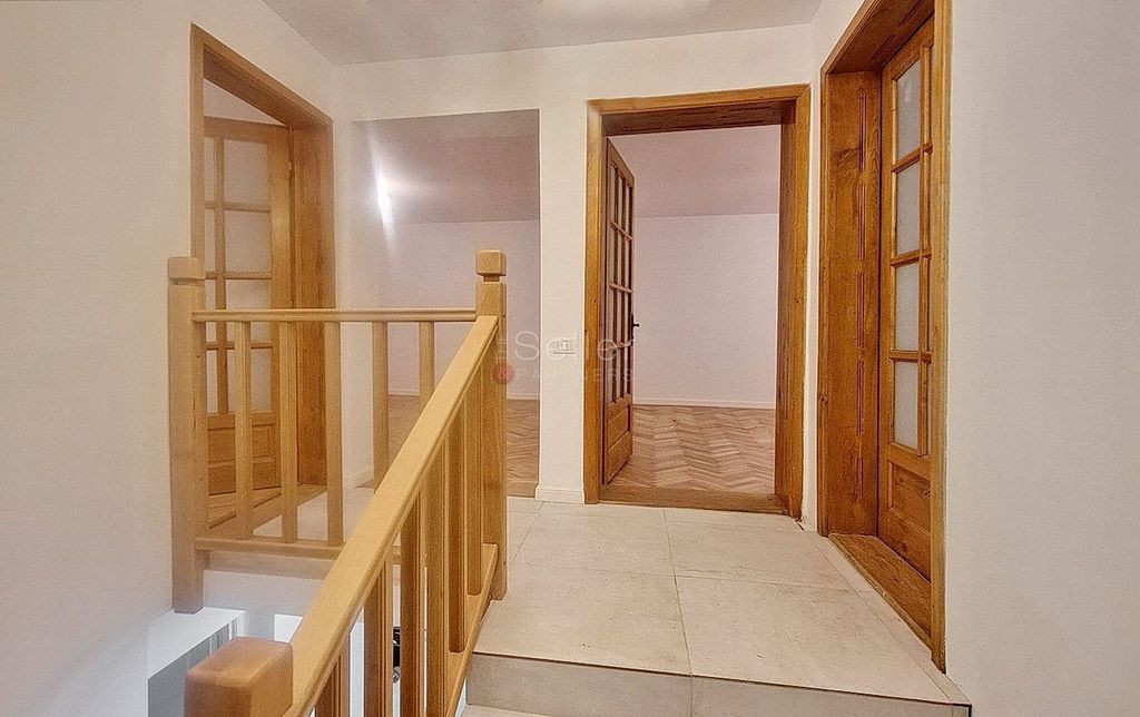 Casa 2020 500 mp curte de inchiriat | Brasov