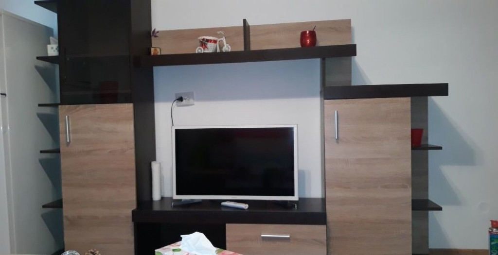 Garsoniera de vanzare zona Regie