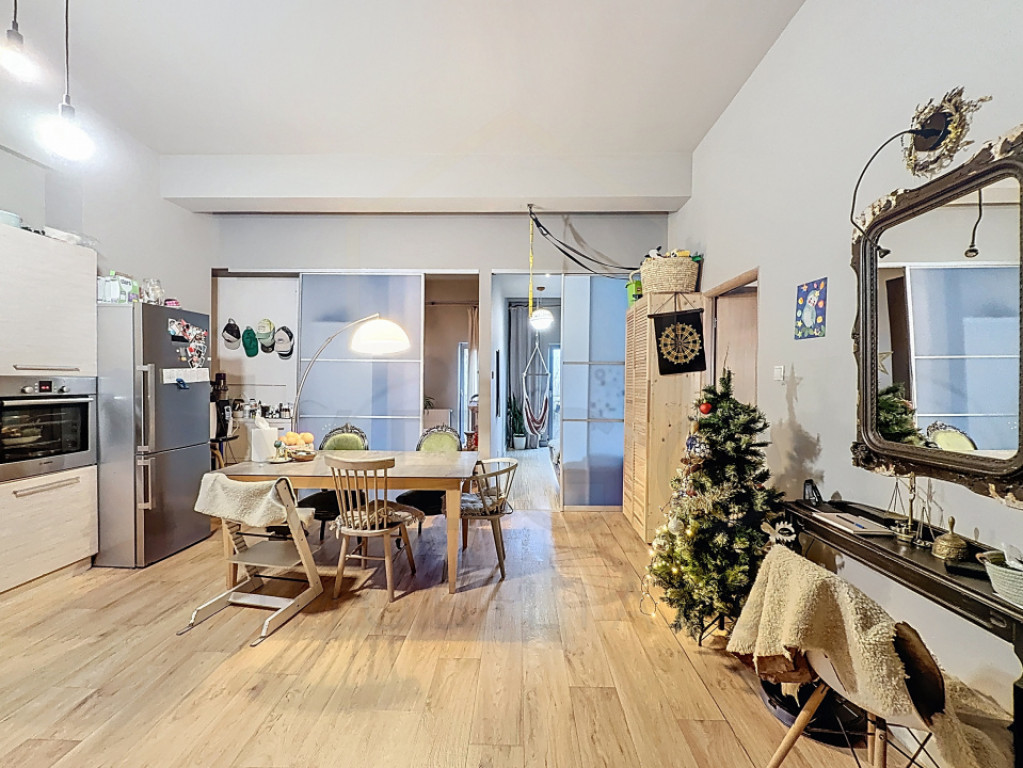 2 camere, 52 mp, complet mobilat, zona P-ta 1 Mai / Clujana