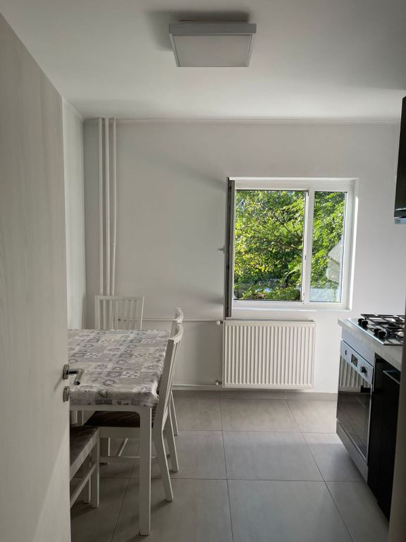 Apartament 2 camere zona Parc Vacaresti/Oltenitei an 1986