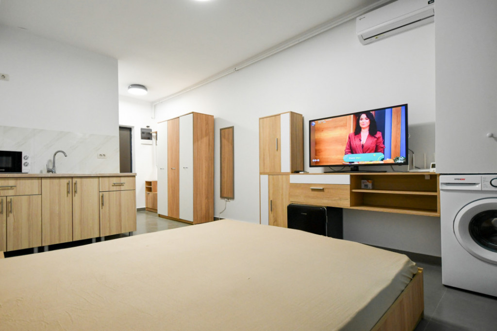 B-dul. Mamaia Lake View - Garsoniera mobilata-utilata COMISI