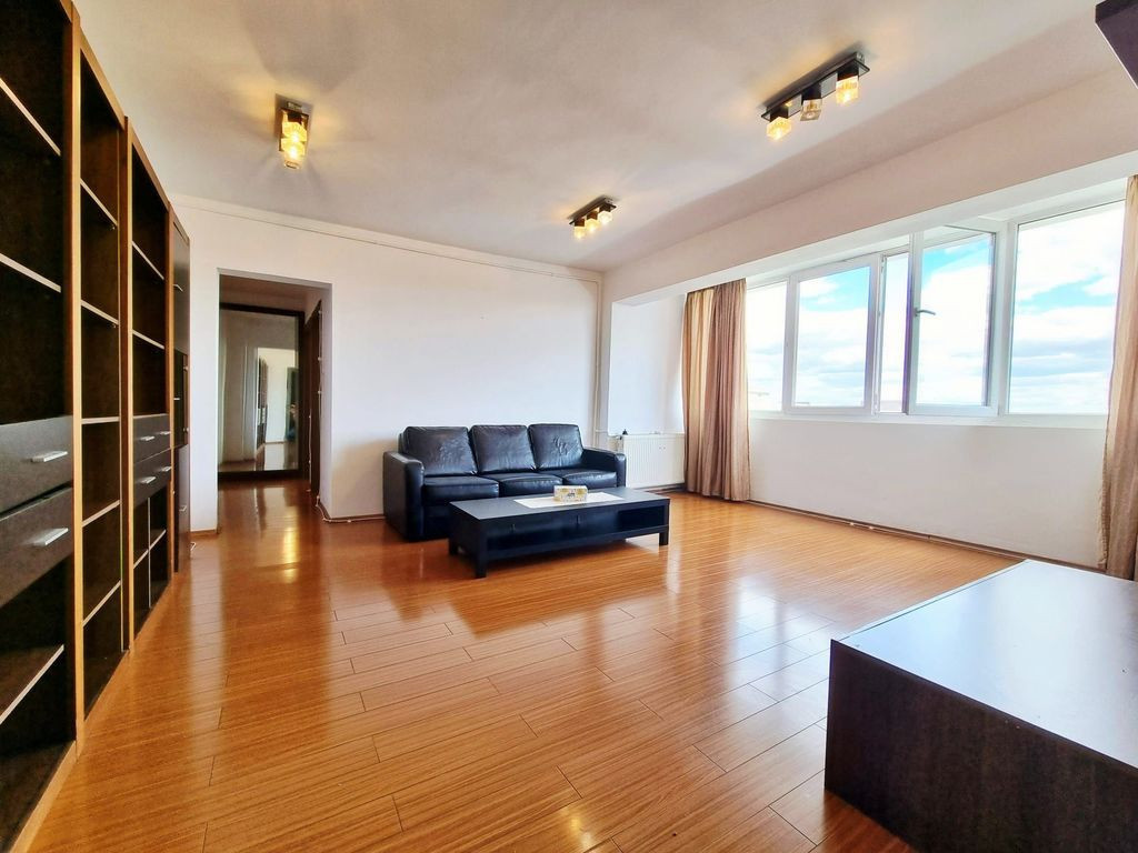 Oportunitate! Apartament 4 Camere 1 Minut Metrou Universi...