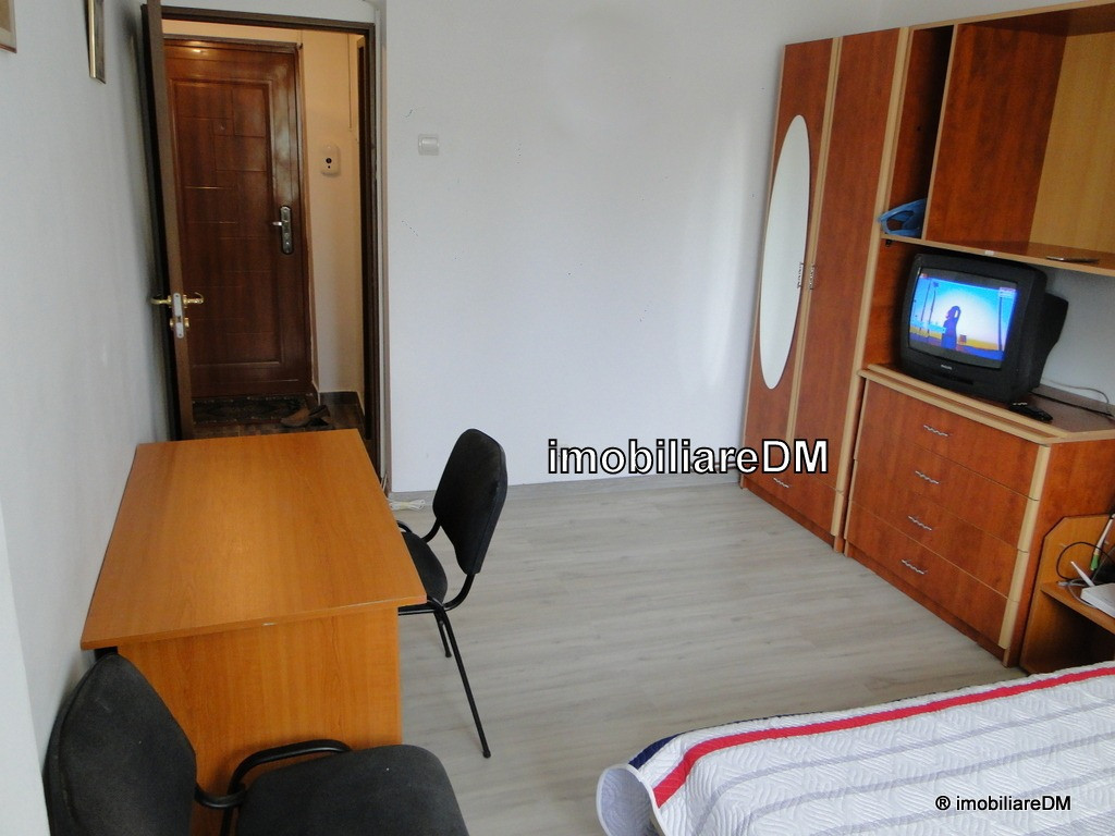 Inchiriere apartament 1 camera D, in Gradinari.