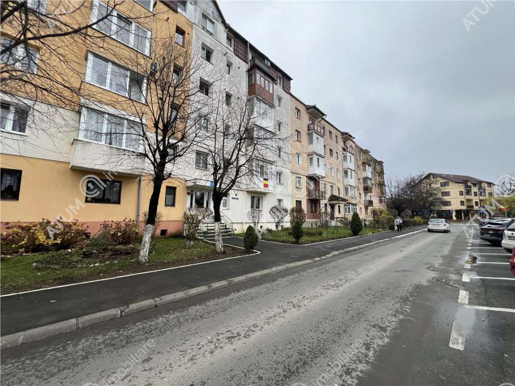 Apartament cu 2 camere si pivnita situat in zona Rahovei din