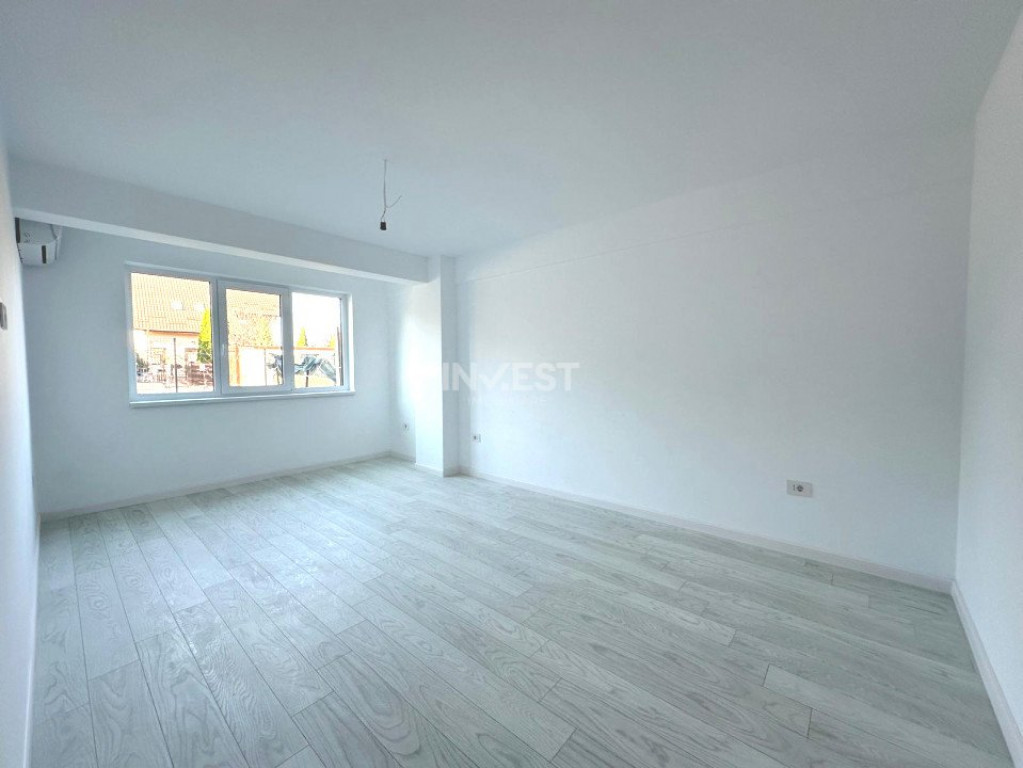 Podu Ros- apartament 2 camere, bloc fara risc, etajul 2
