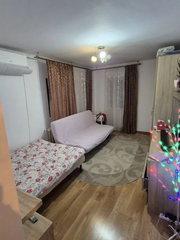 Metrou Aparatorii Patriei Garsonieră renovată mobilata ...