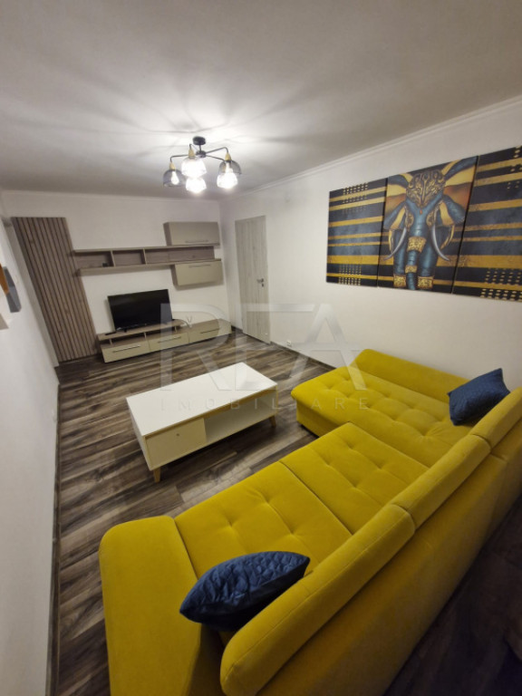 Apartament cu 4 camere la 15 minute de metroul Nicolae Grigo