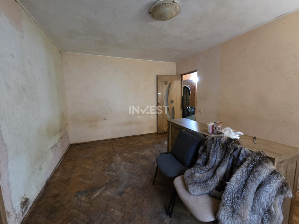 DE VANZARE-APARTAMENT 2 CAMERE-ALEXANDRU CEL BUN