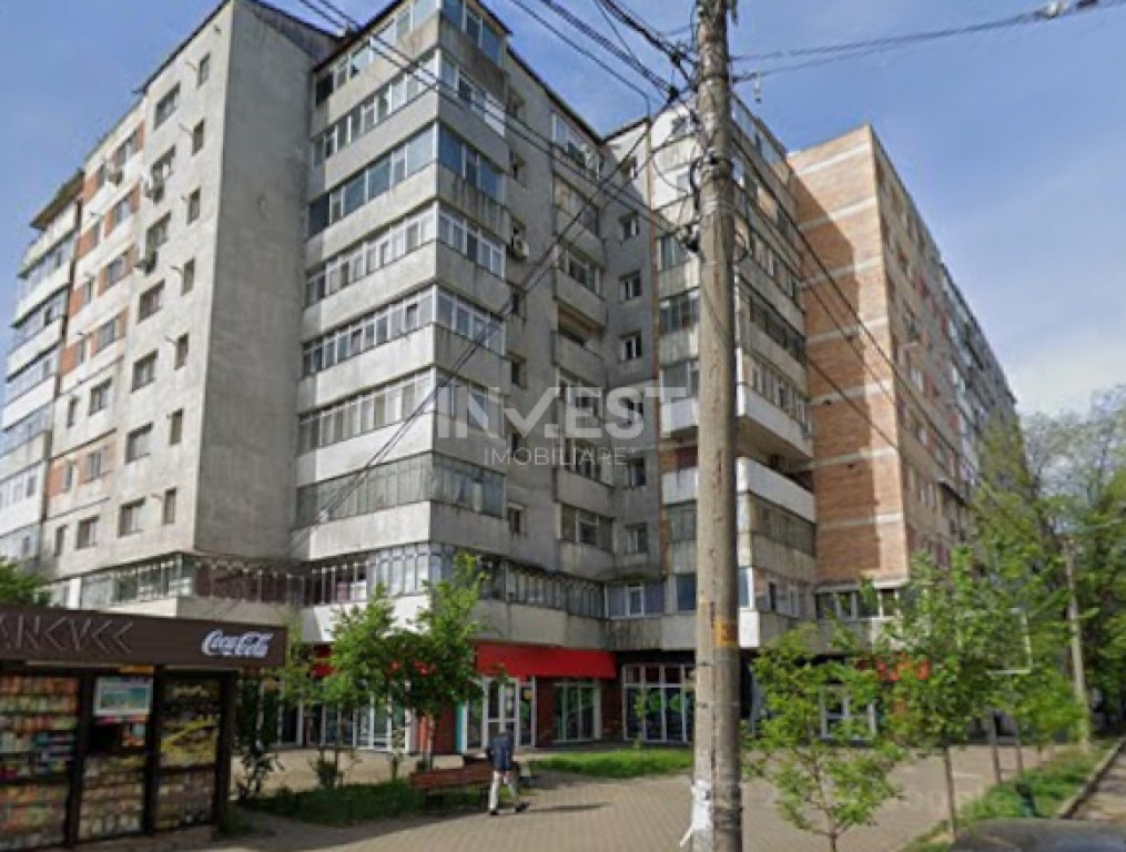 DE VANZARE-APARTAMENT 3 CAMERE-DACIA