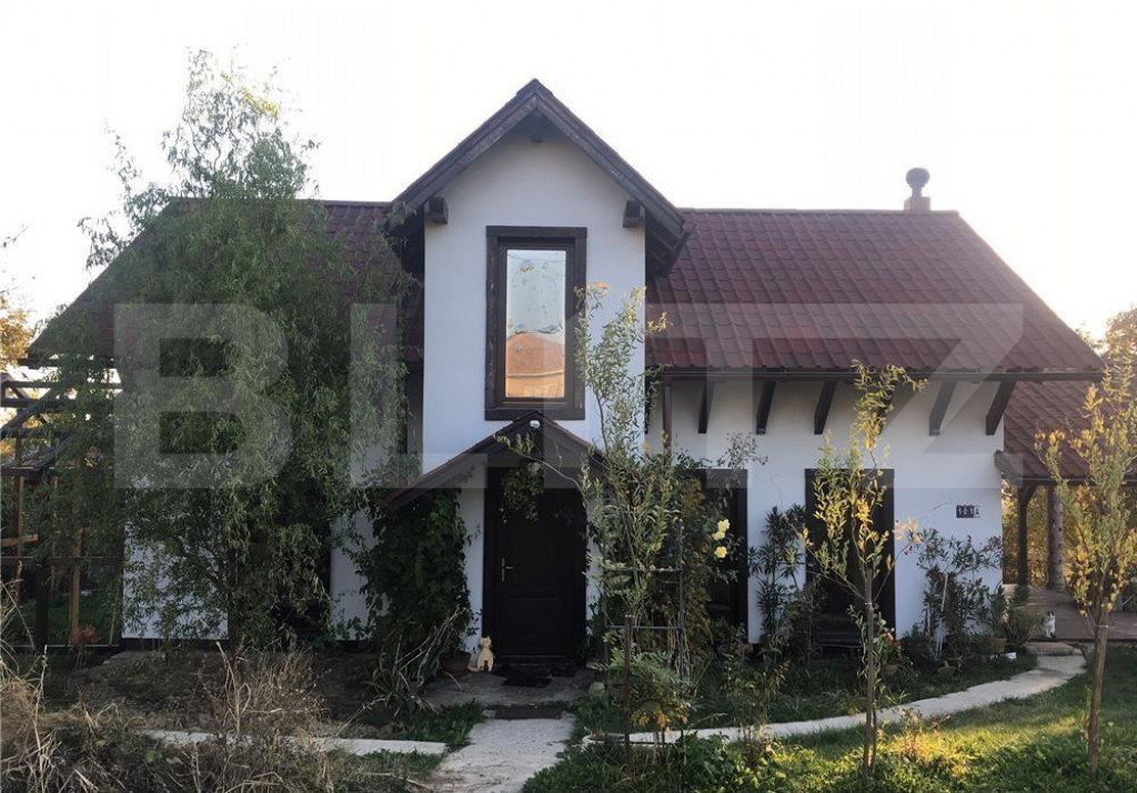 Casa individuala de vanzare, 125 mp, 2112 mp teren, în Deu?