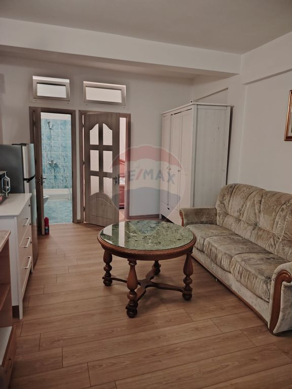 Garsoniera zona ultracentrala de închiriat