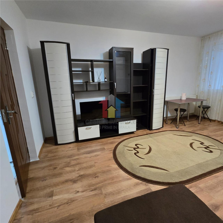 De inchiriat garsoniera, Hipodrom, Etaj 3, Mobilat-utilat.