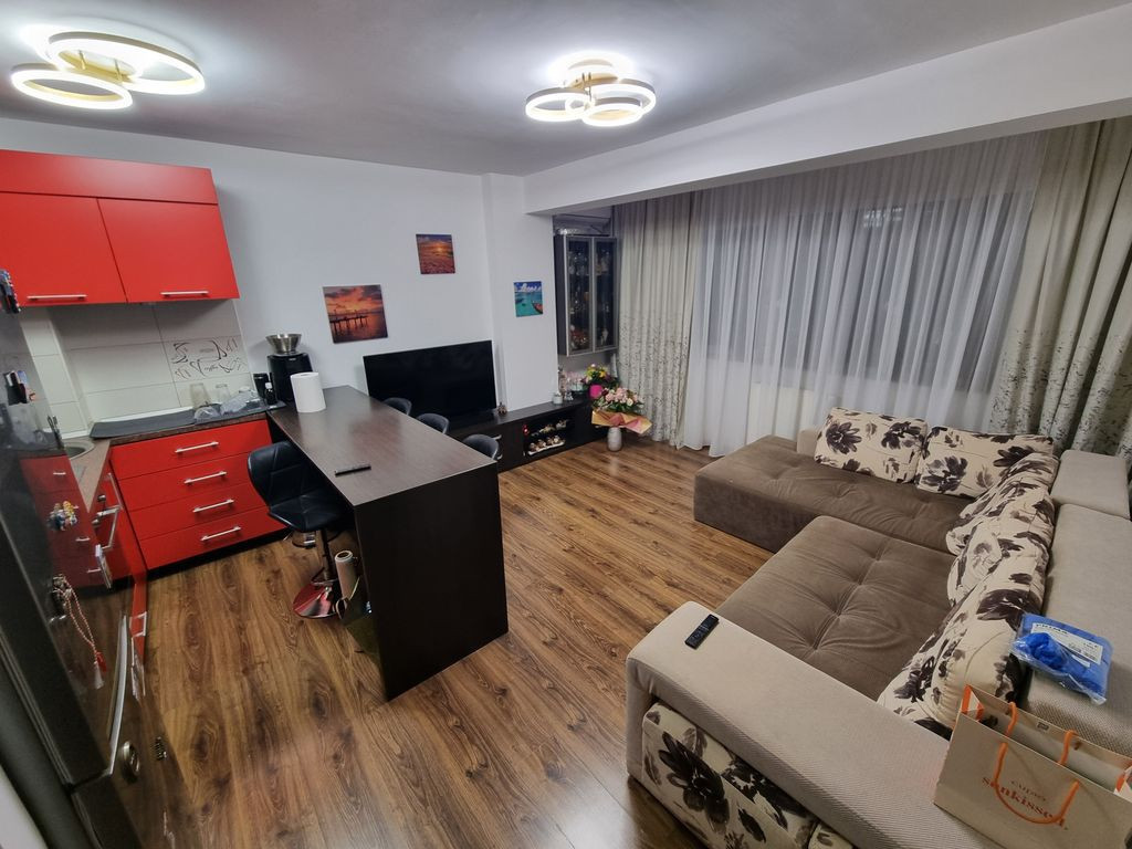 Apartament zona Compozitori