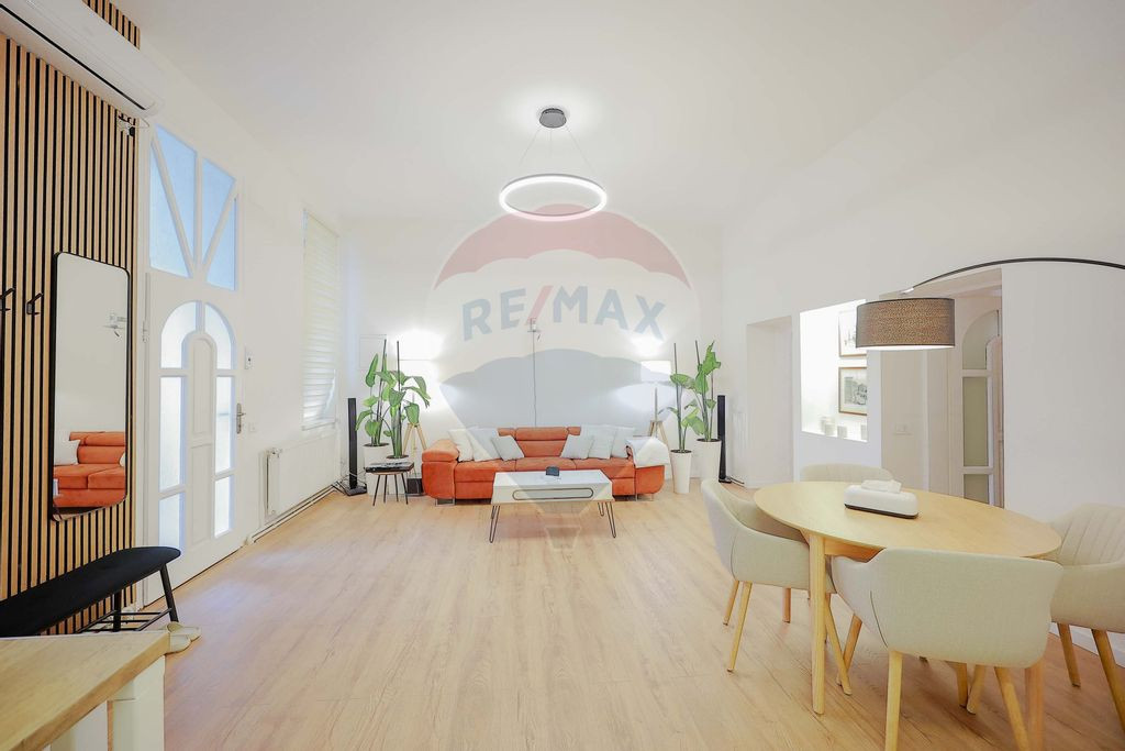 Apartament premium cu 4 camere de închiriat - Ultracentral