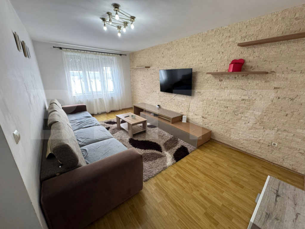 Inchiriez casa 6 camere Alba Iulia, Alba, Cetate