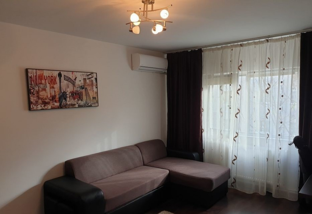 Garsoniera - Bulevardul Dacia