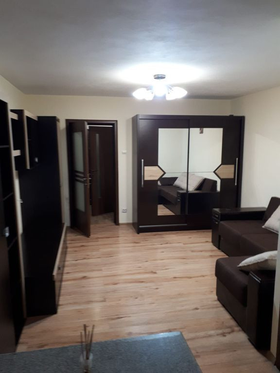 Garsoniera Soseaua Giurgiului/15 minute metrou Eroii Revo...