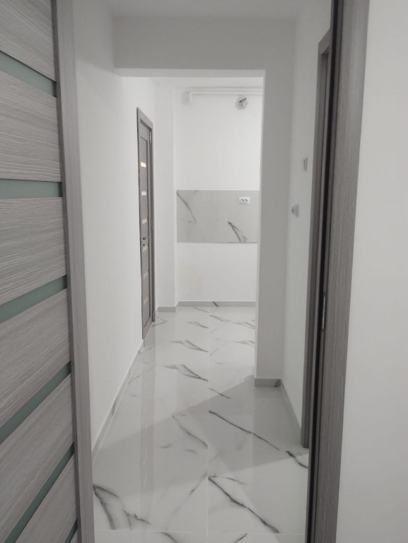 Apartament doua camere parter decomandat Trivale