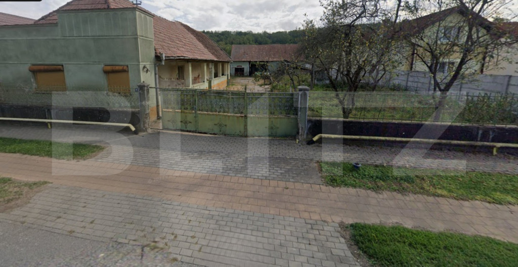 Teren intravilan 3014m ,zona centrala Ciugud