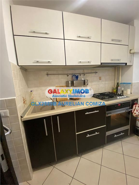 Apartament 4 camere decomandat Piata Veteranilor