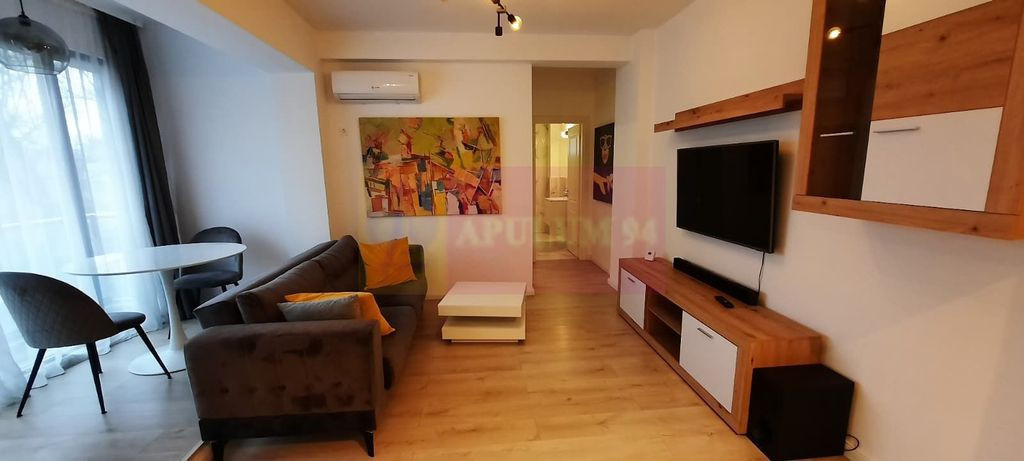 Inchiriere apartament de 2 camere in zona Mosilor-Bucur O...