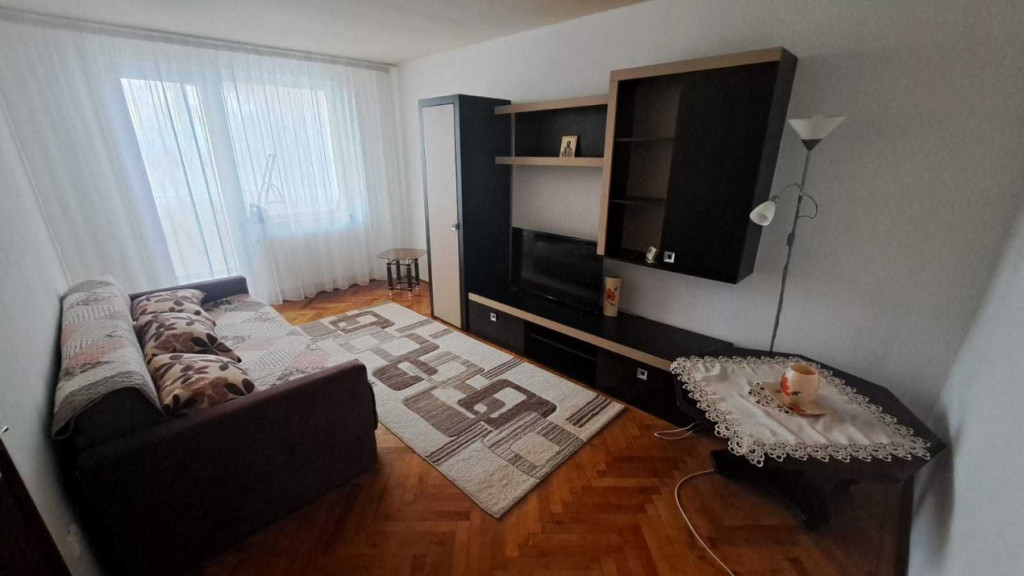 Apartament cu 3 camere 67 mp, etaj intermediar, situat in z