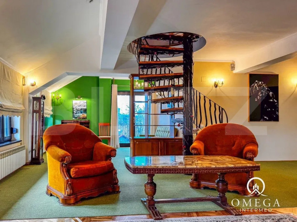 Apartament deosebit pe 2 niveluri, 3 dormitoare, parcare, zo