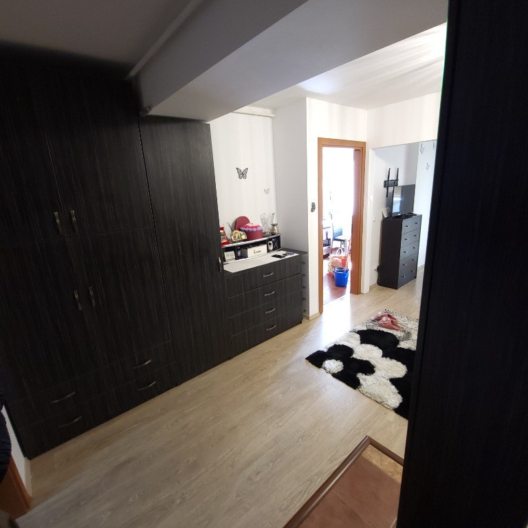 Ofer spre închiriere Garsonieră Confort City - Splaiul Unirii