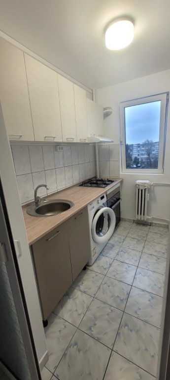Apartament 2 camere - Podu Roș, liceul Emil Racoviță, totul nou