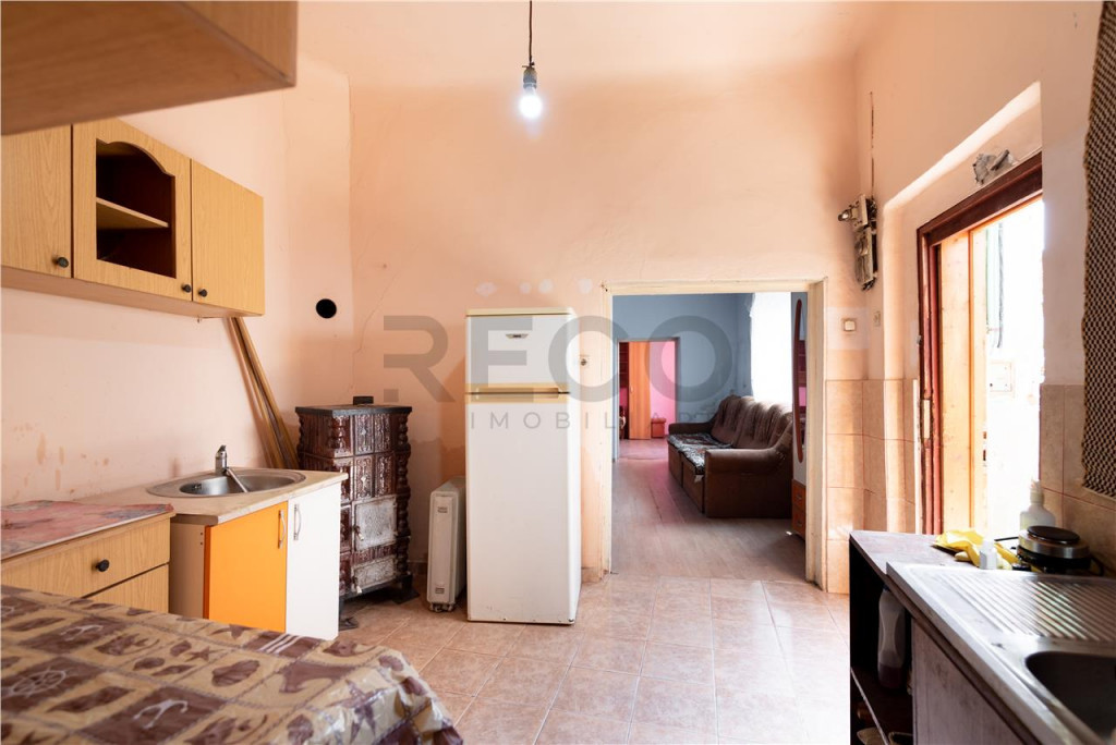 RECO, Casa din caramida, Zona Velenta, Oradea