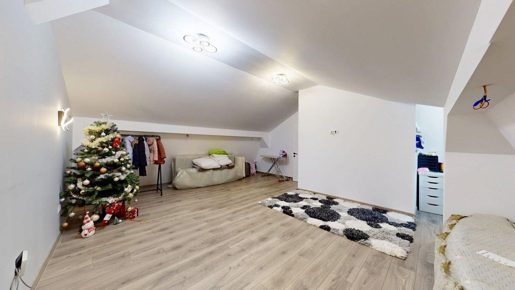 Vila insiruita Amurgului - Metrou Dimitrie Leonida