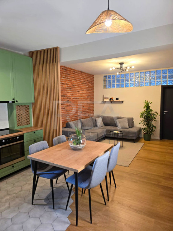 3 camere | Mobilat si Utilat | Damaroaia