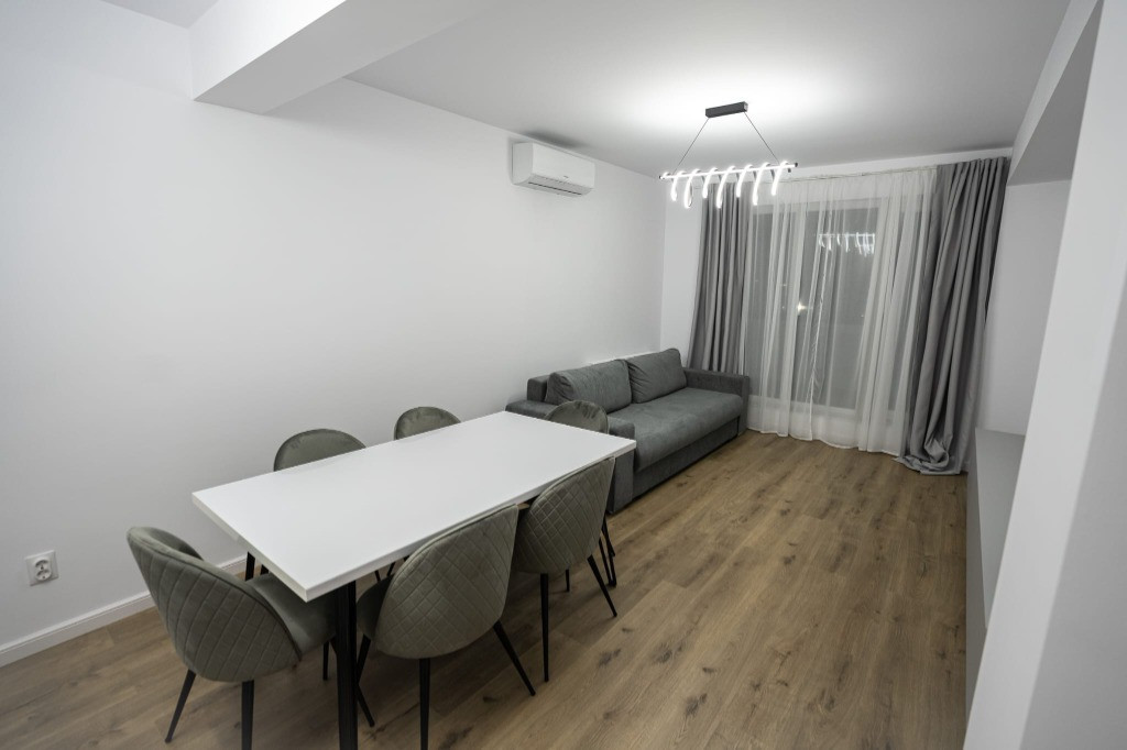 Apartament 2 camere 52 mp, bloc nou Floresti zona Terra