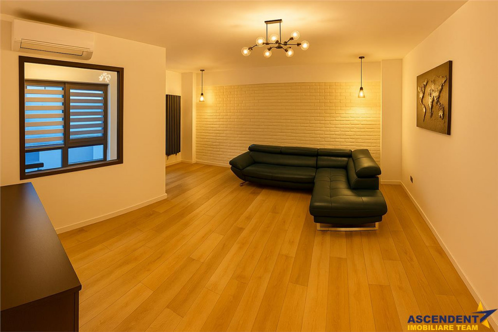 Tur 3D! Rezidenta - LUX Space - in Centru Civic Brasov.