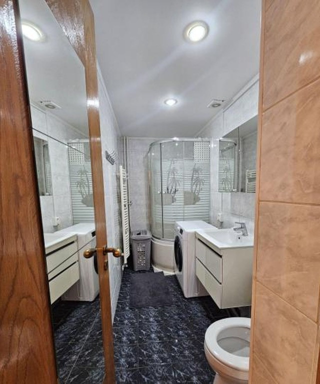 Vitan mall brailita etaj 5 cu parcare