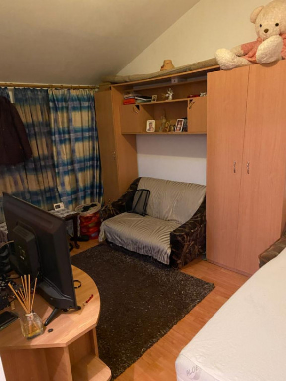 Garsoniera de vanzare, in zona Poarta 6 - Constanta