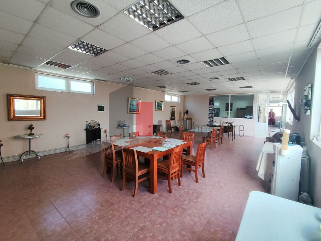 URGENT!, Mosilor-Dacia, INTRARE SEPARATA, etaj 1/P+1, NEG...