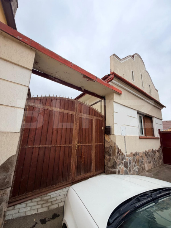 CASA MODESTA DE VANZARE CRISTIAN, 155.000 EUR NEGOCIABIL