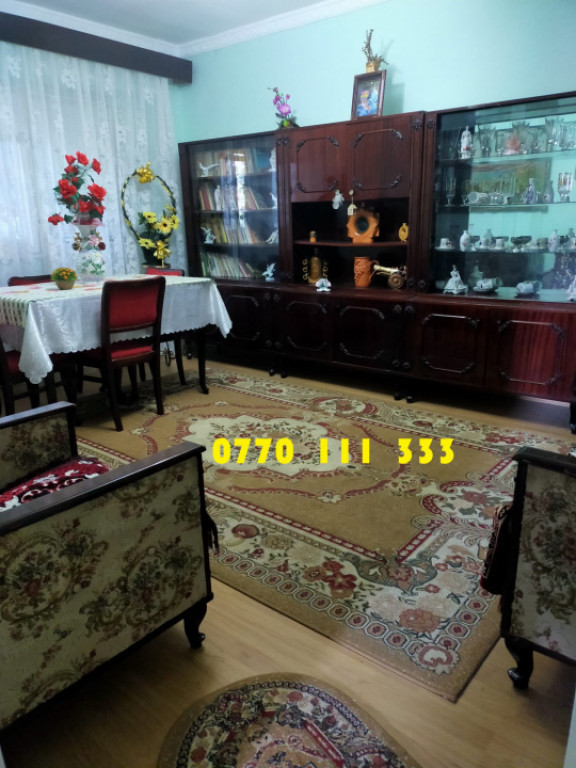 - Apartament 3 camere, confort 1 decomandat, zona Obor.