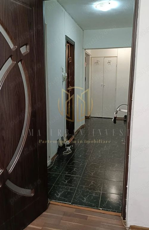 Bulevardul Tineretului 2 camere 55 mp an 1980 pret 118900eur