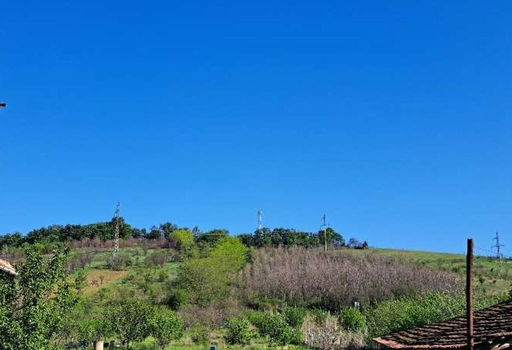 Cota de 1/2 din teren extravilan, comuna Rogova, Jud Mehe...