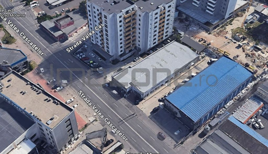 INVESTITIE. Teren cu cladire tip hala/spatiu comercial 97...