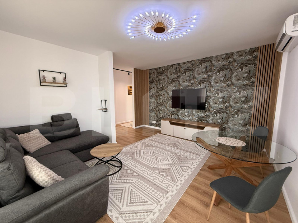 Apartament cu 3 camere, 80 mp, modern, parcare, zona Elite