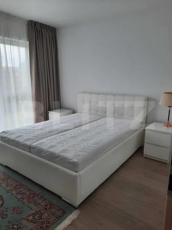 Apartament 2 camere, semidecomandat, 65 mp, parcare subteran