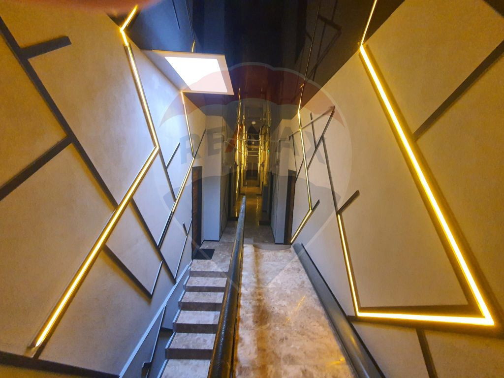 Vanzare Apartament cu 2 camere Lux în zona Tomis Nord